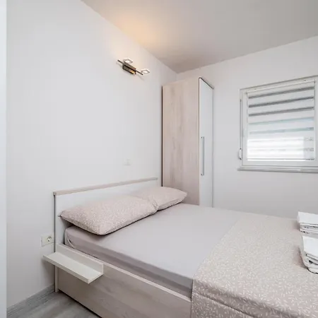 Gorgeous In Valbandom With Wifi Apartamento *